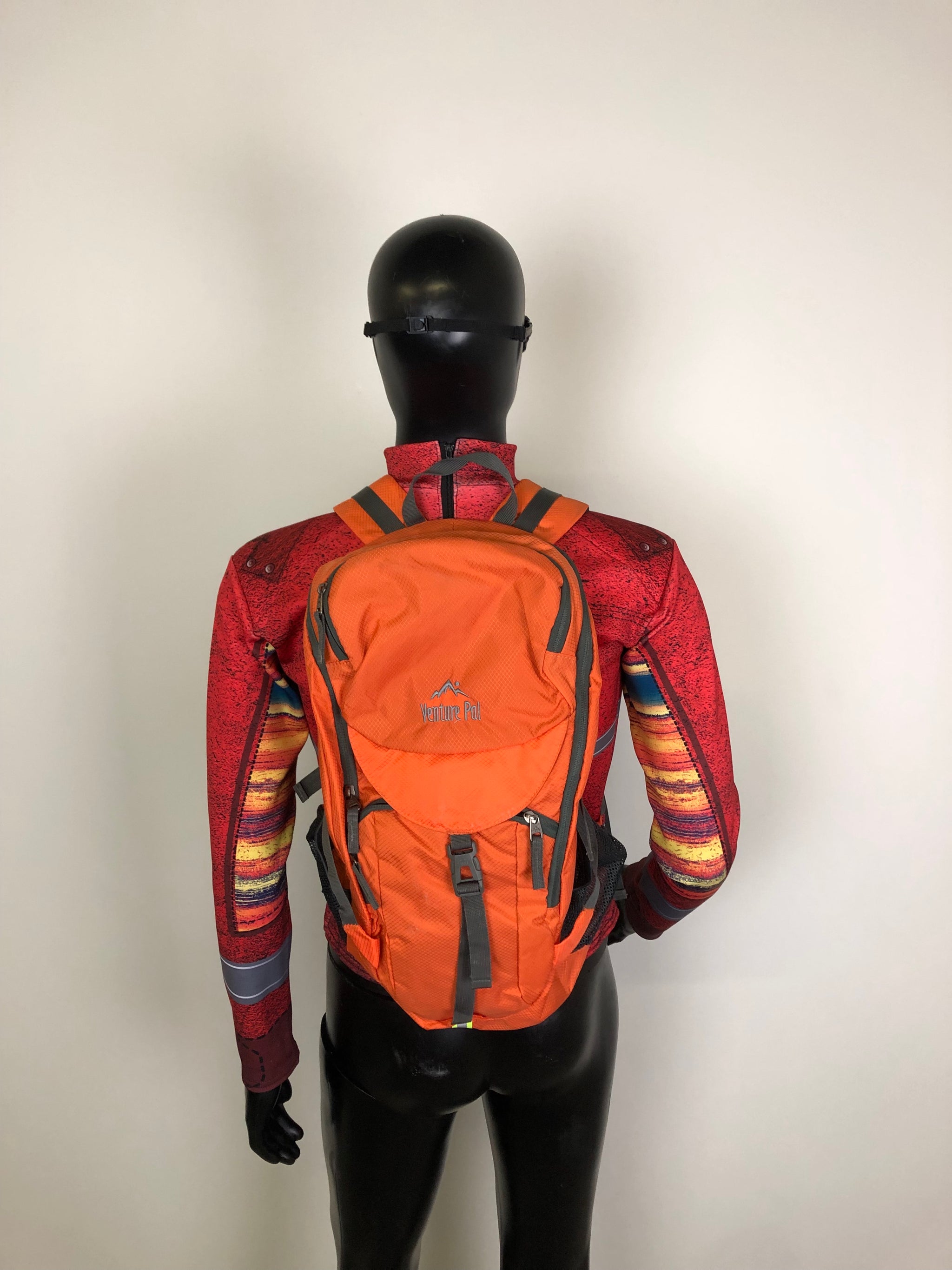 DPG The Climb w/Backpacks and Glasses (Set of 52)